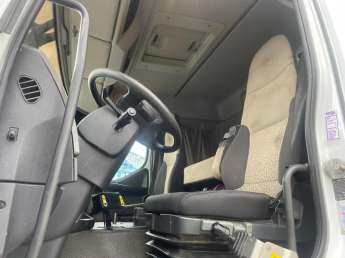 Camion porteur Renault Premium Lander 460 DXI